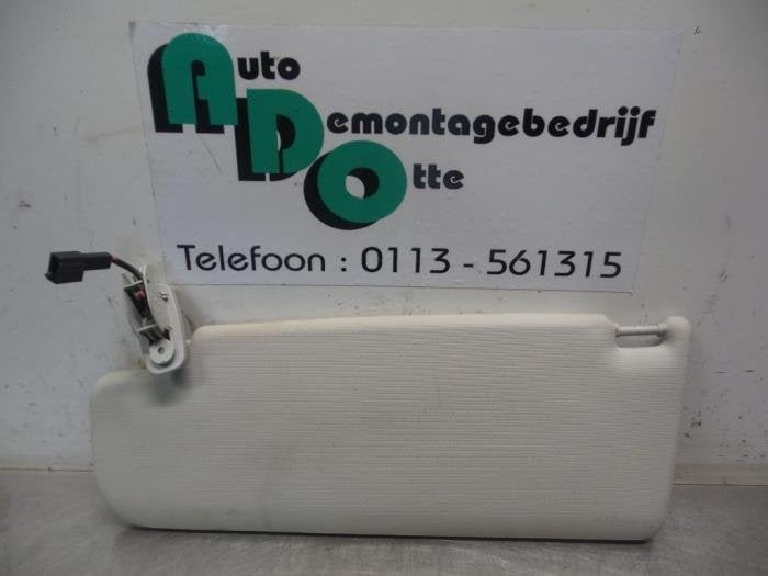 Zonneklep van een Volkswagen Polo (Polo 01-), Gebruikt, -, Volkswagen, -