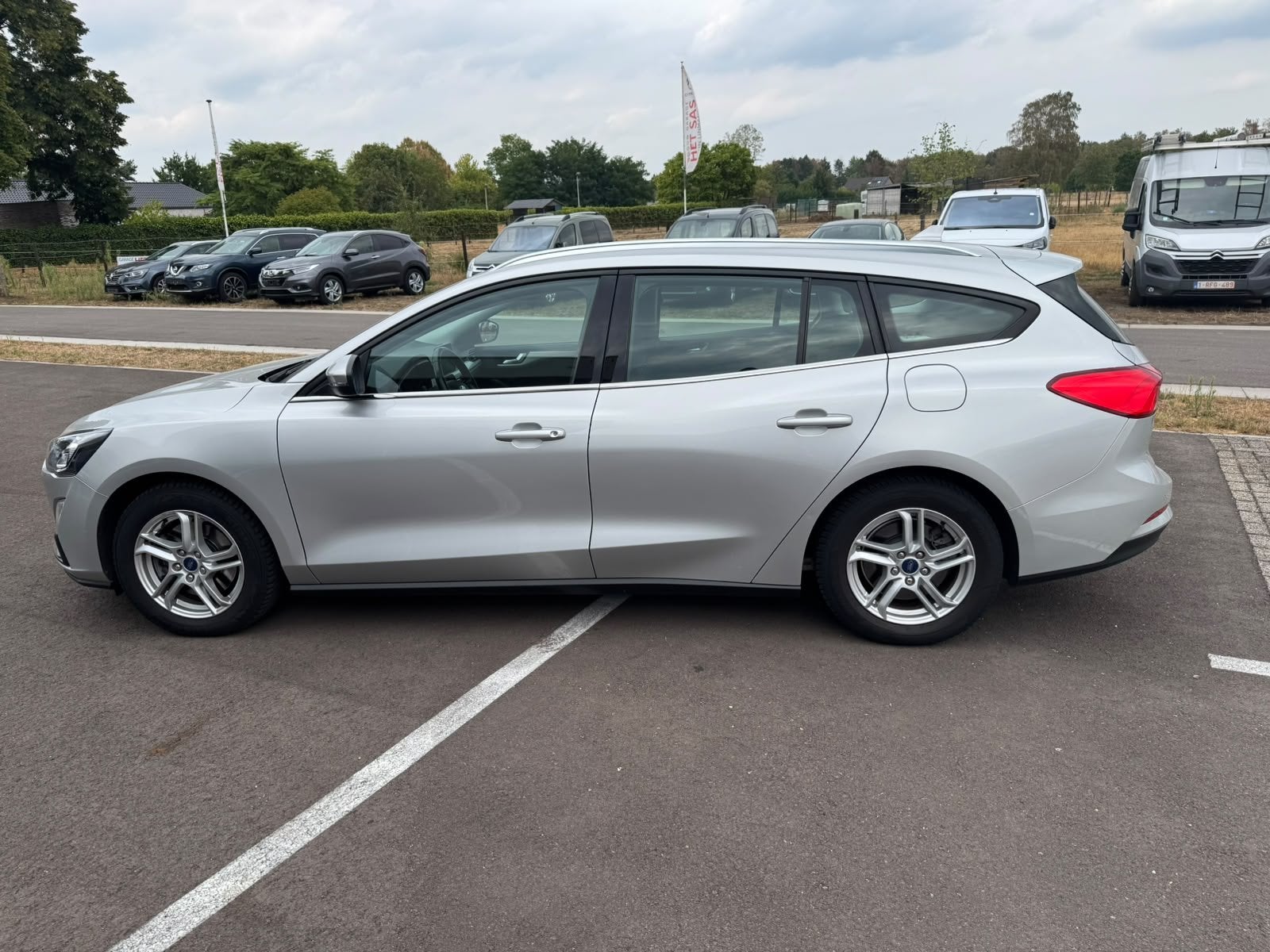 FORD FOCUS 1.0 BENZINE MANUEEL - WAARBORG, Autos, Focus, Argent ou Gris, Achat, Boîte manuelle