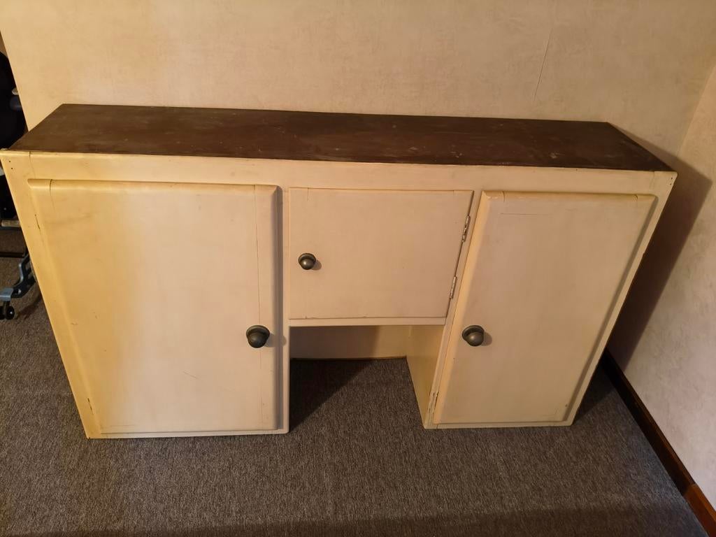 Armoire de cuisine vintage, Enlèvement