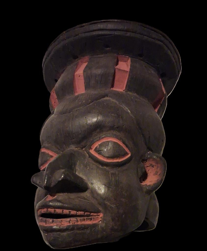 Masque Bamileke africain Cameroun, Enlèvement ou Envoi