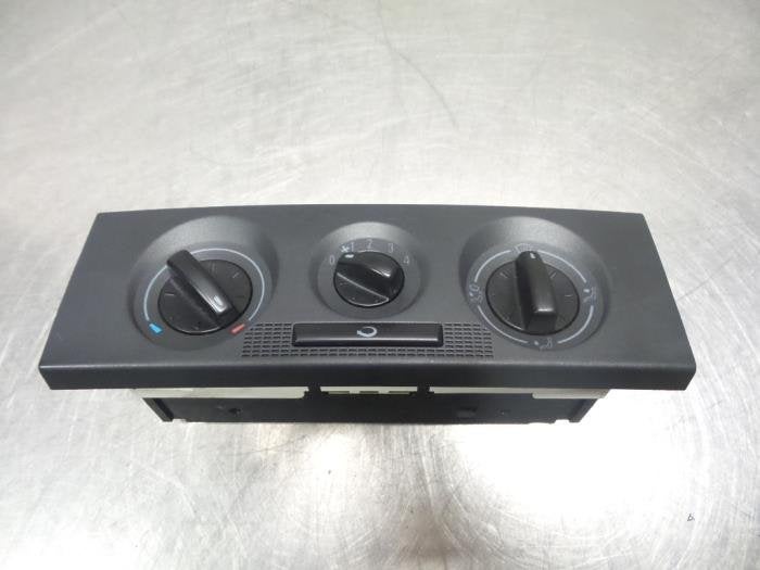 Panneau de commandes chauffage d'un Skoda Fabia (Fabia 00-), -, 3 mois de garantie, Utilisé, Skoda