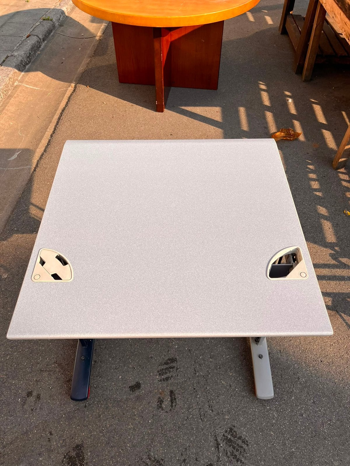 Table de bureau simple et pratique, Enlèvement, Comme neuf