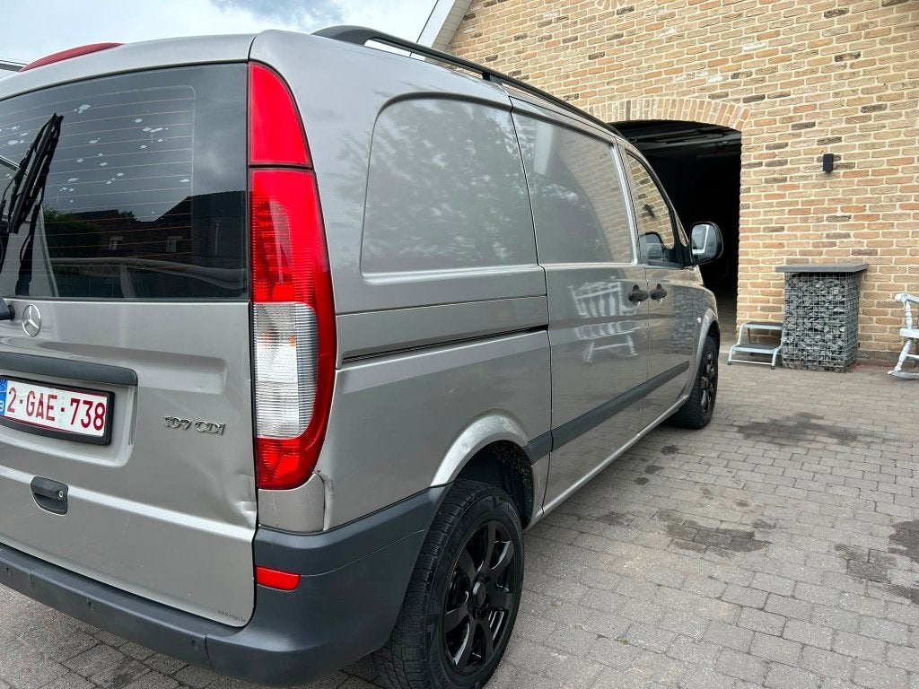 mercedes vito #bj 2010# bj 2009 !!187 000km!! gekeurd, Auto's, 4 zetels, Zwart, Bedrijf, Zilver of Grijs