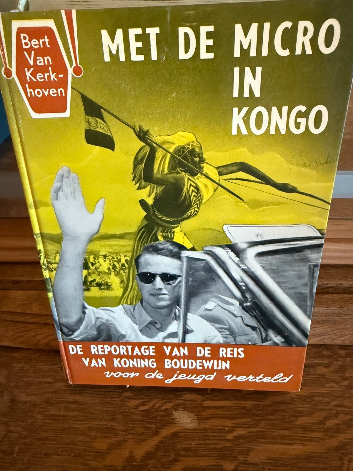 Avec The Micro au Congo, Enlèvement ou Envoi, 20e siècle ou après, Comme neuf
