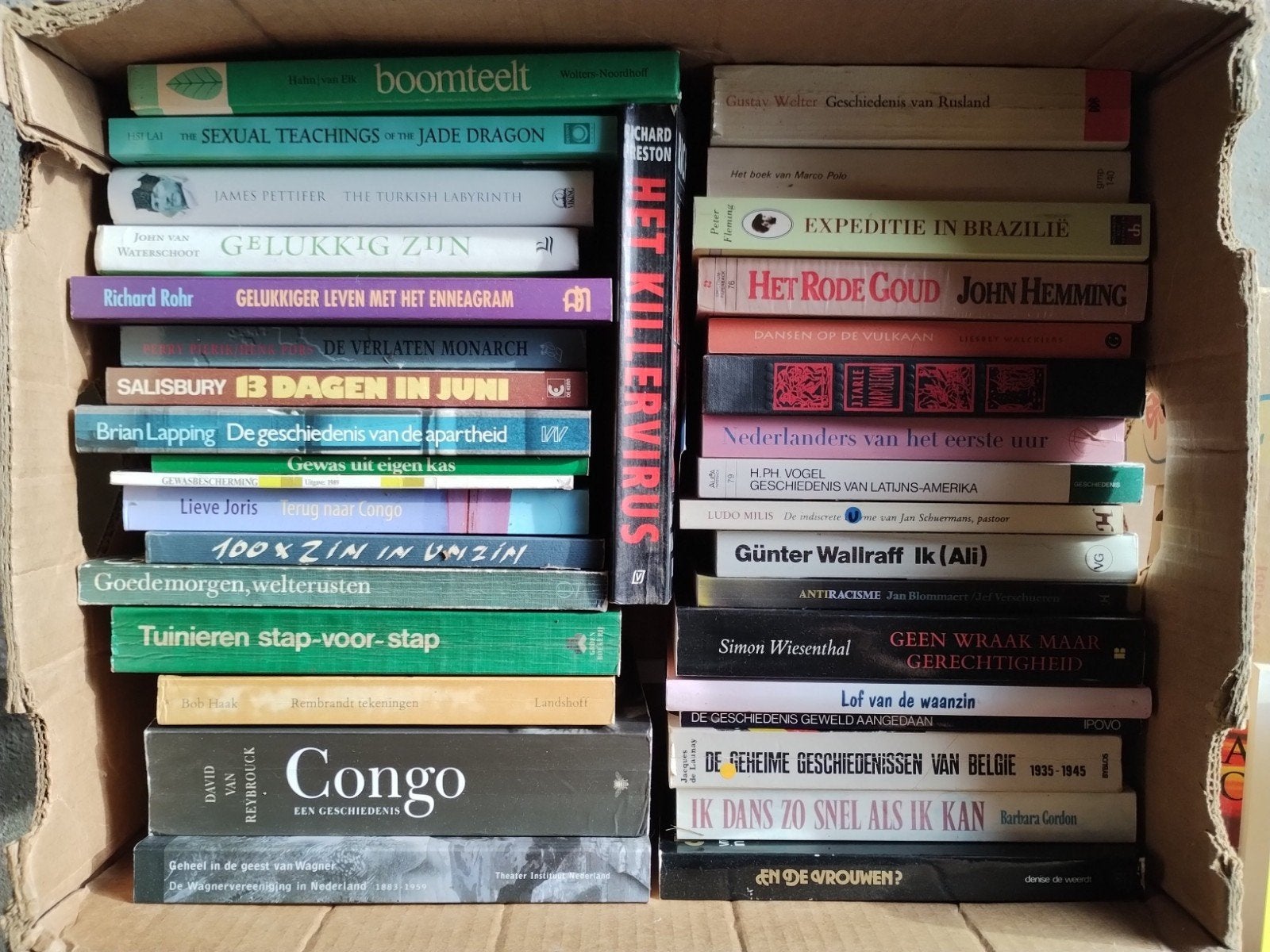 Groot lot boeken - 5 bananendozen, Boeken, Ophalen, Gelezen