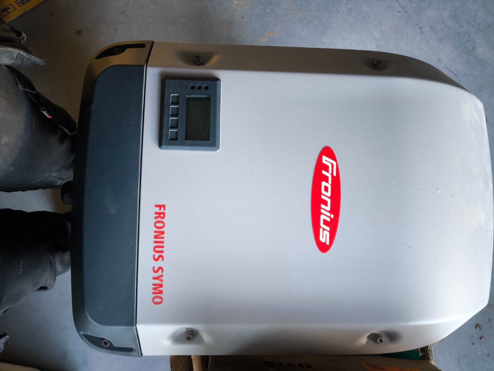 omvormer Fronius Sumo 3.0-3-M, Doe-het-zelf en Bouw, Ophalen, Zo goed als nieuw, 200 wattpiek of meer
