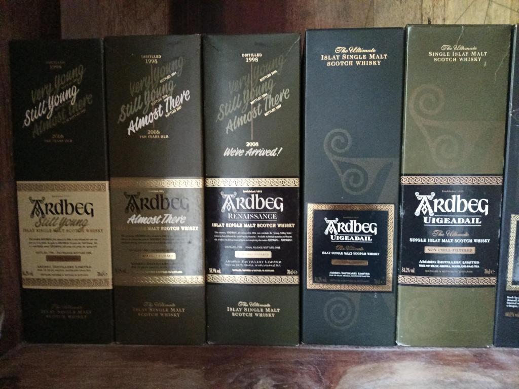 Ardbeg collectie - 30 flessen, Verzamelen, Ophalen, Nieuw, Overige typen, Vol
