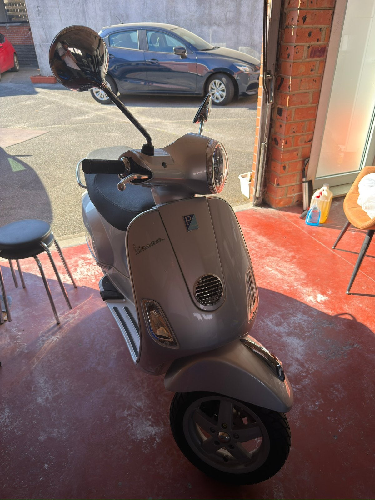 Vespa LX 125 i.e. (Slechts 965 originele km) Nieuwstaat!, Vélos & Vélomoteurs, Scooters | Vespa, Neuf, 125 cm³, Enlèvement, Essence