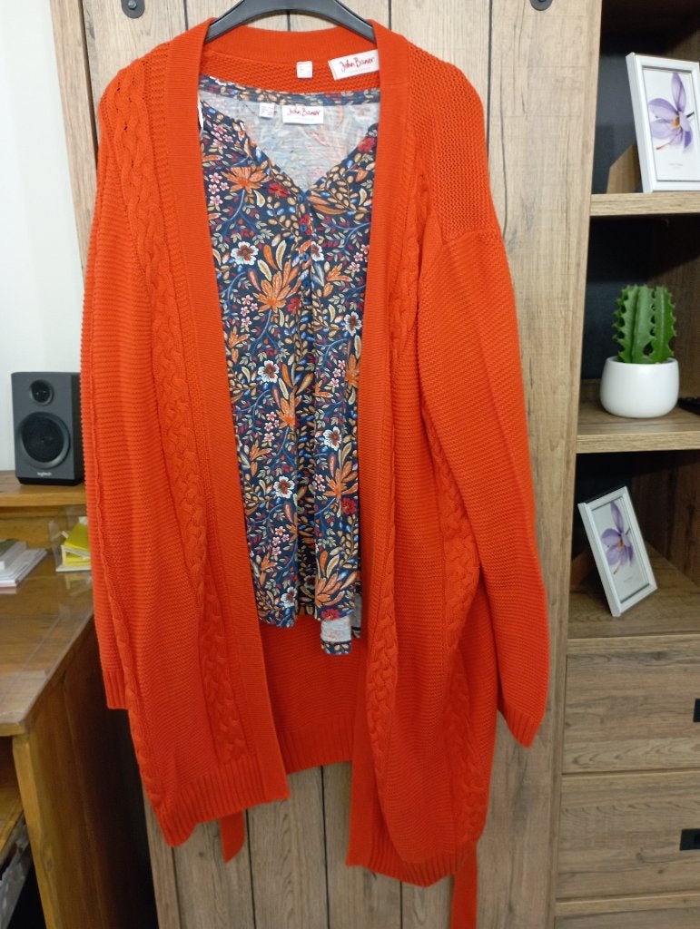toffe longsleeve met bijpassende trui JOHN BANER mt 44-46, Kleding | Dames, John baner, Ophalen of Verzenden, Nieuw, Maat 42/44 (L)
