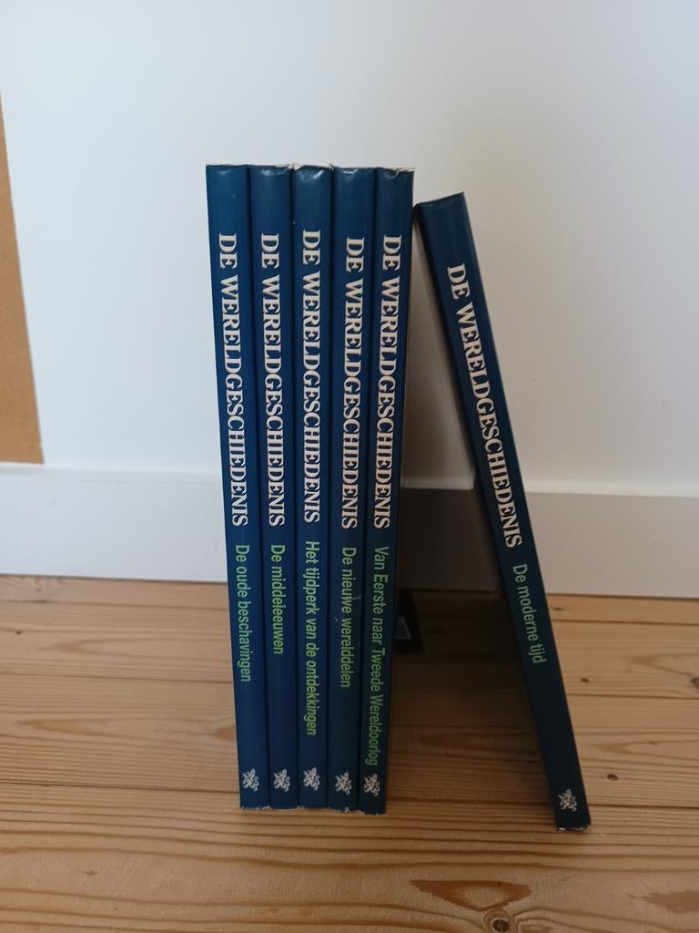 De Wereldgeschiedenis - 6 delen, Ophalen, Zo goed als nieuw