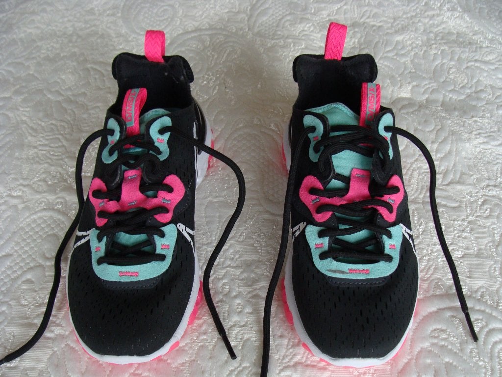 Basket Nike Dimsix, taille 5, neuf, Sport en Fitness, Basketbal, Ophalen, Nieuw, Schoenen