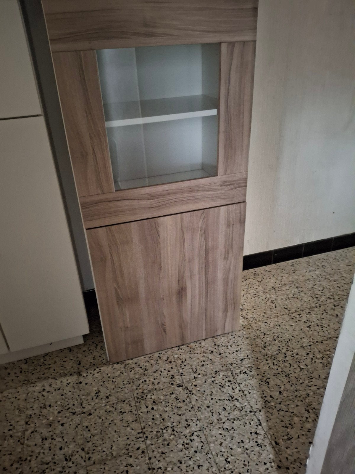 besta kast, Huis en Inrichting, Ophalen