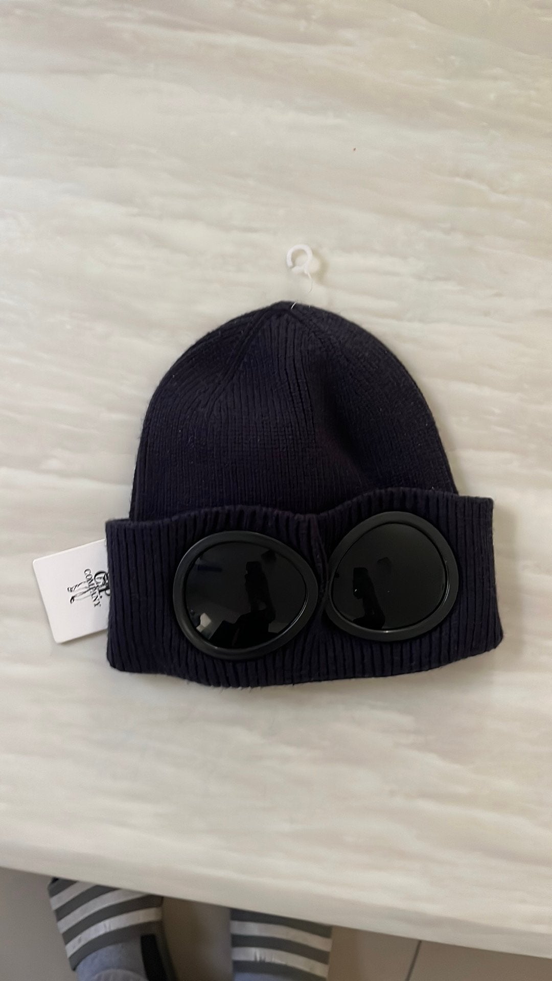 Bonnet cp bleu marine, Vêtements | Hommes, Enlèvement, Comme neuf, Bonnet