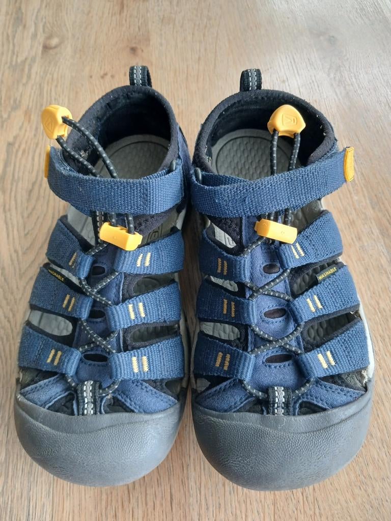 Sandalen Keen  Newport H2 maat 34, Kinderen en Baby's, Babykleding | Schoentjes en Sokjes, Gebruikt, Jongetje of Meisje, Ophalen of Verzenden