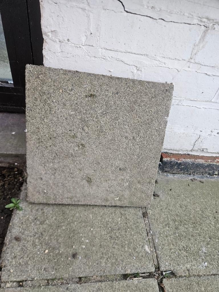 Gratis beton tegels 30x30, Ophalen, Gebruikt, 10 m² of meer, Beton