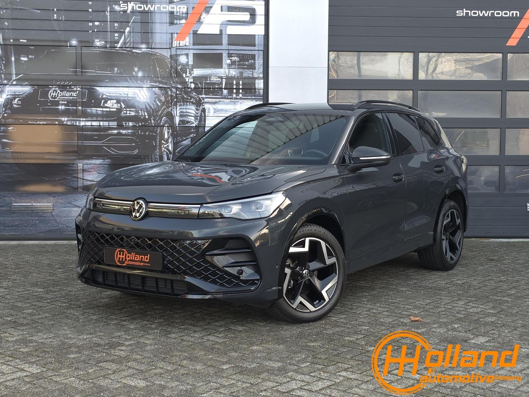 Volkswagen Tiguan 1.5 eTSI R-Line Edition|360cam|ACC|Massage, Argent ou Gris, 110 kW, Entreprise, 5 portes