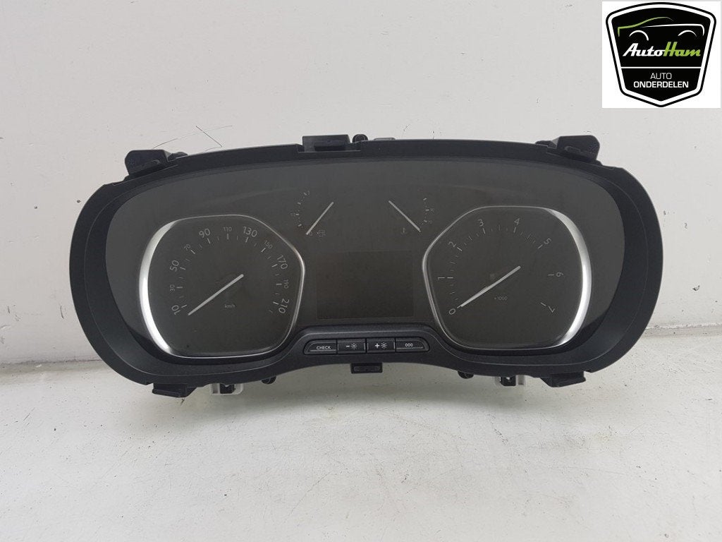 COCKPIT Opel Vivaro (|9822470680|9831169080|), Gebruikt, Opel, Opel Automobile GmbH, Kontakt-opel@opel.com