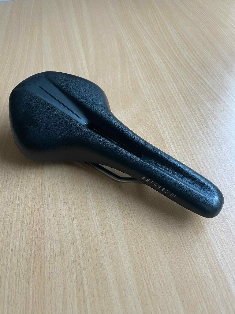Fizik Antares R3, Enlèvement ou Envoi, Selle, Utilisé, Aluminium