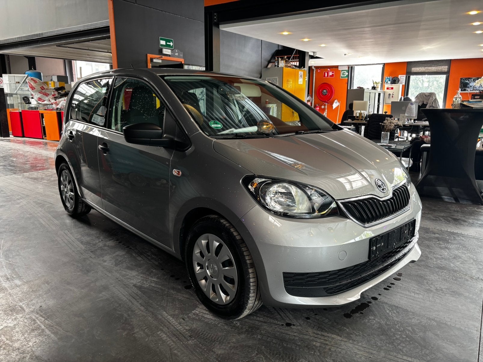 Skoda Citigo 1.0 essence 12 mois de garantie manuelle, Argent ou Gris, Achat, Euro 6, Entreprise
