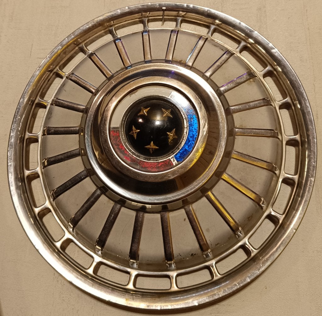 Twee wieldeksels Ford Zodiac Zephyr anno 1960 te koop., Enlèvement ou Envoi