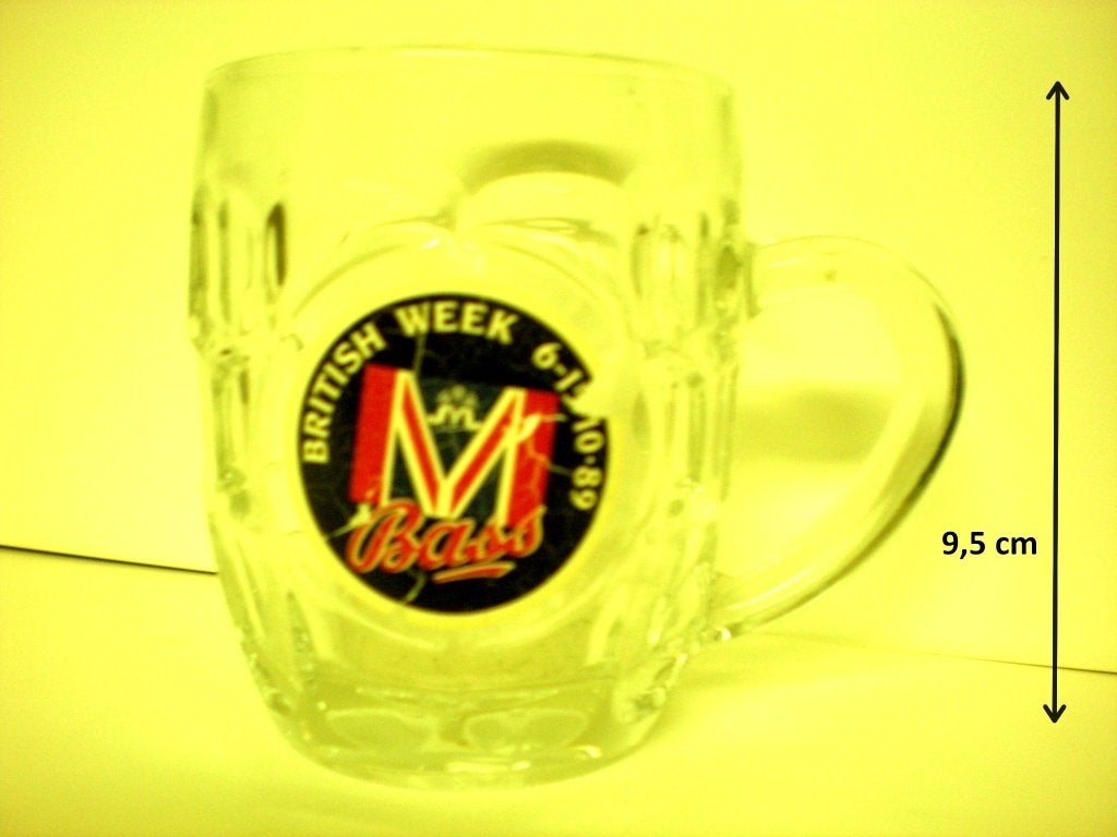 BASS  Chope  "British week-end  1989", Enlèvement ou Envoi, Comme neuf, Chope(s)