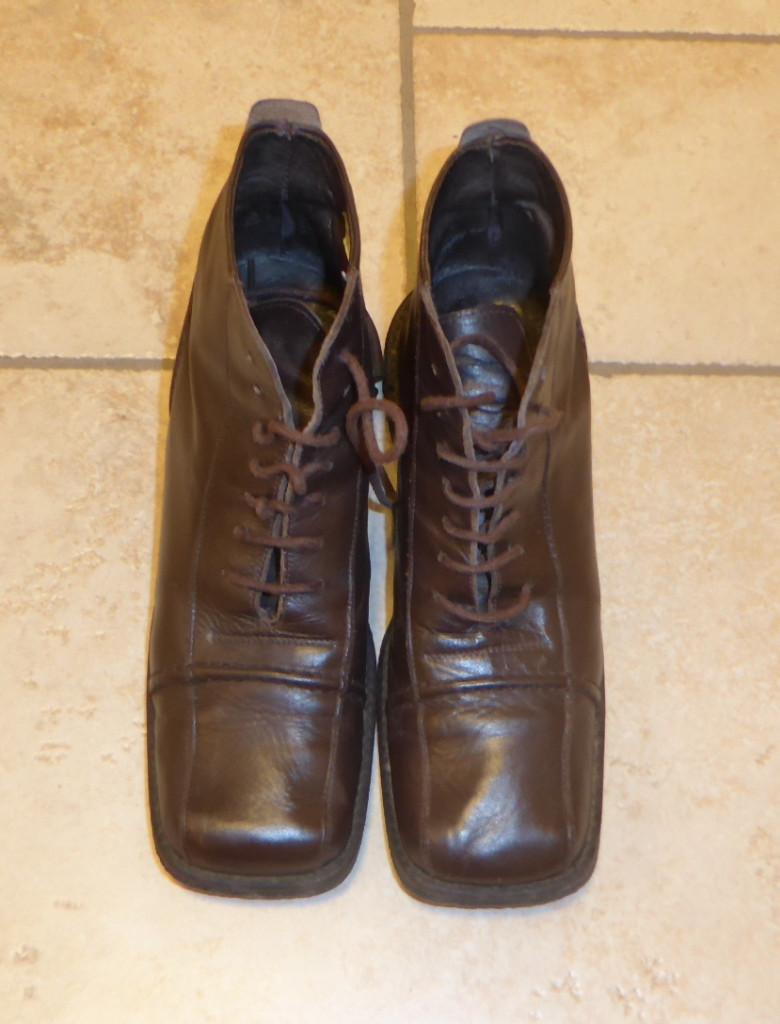 Korte bruine botjes m 39, Kleding | Dames, Ophalen, Gedragen