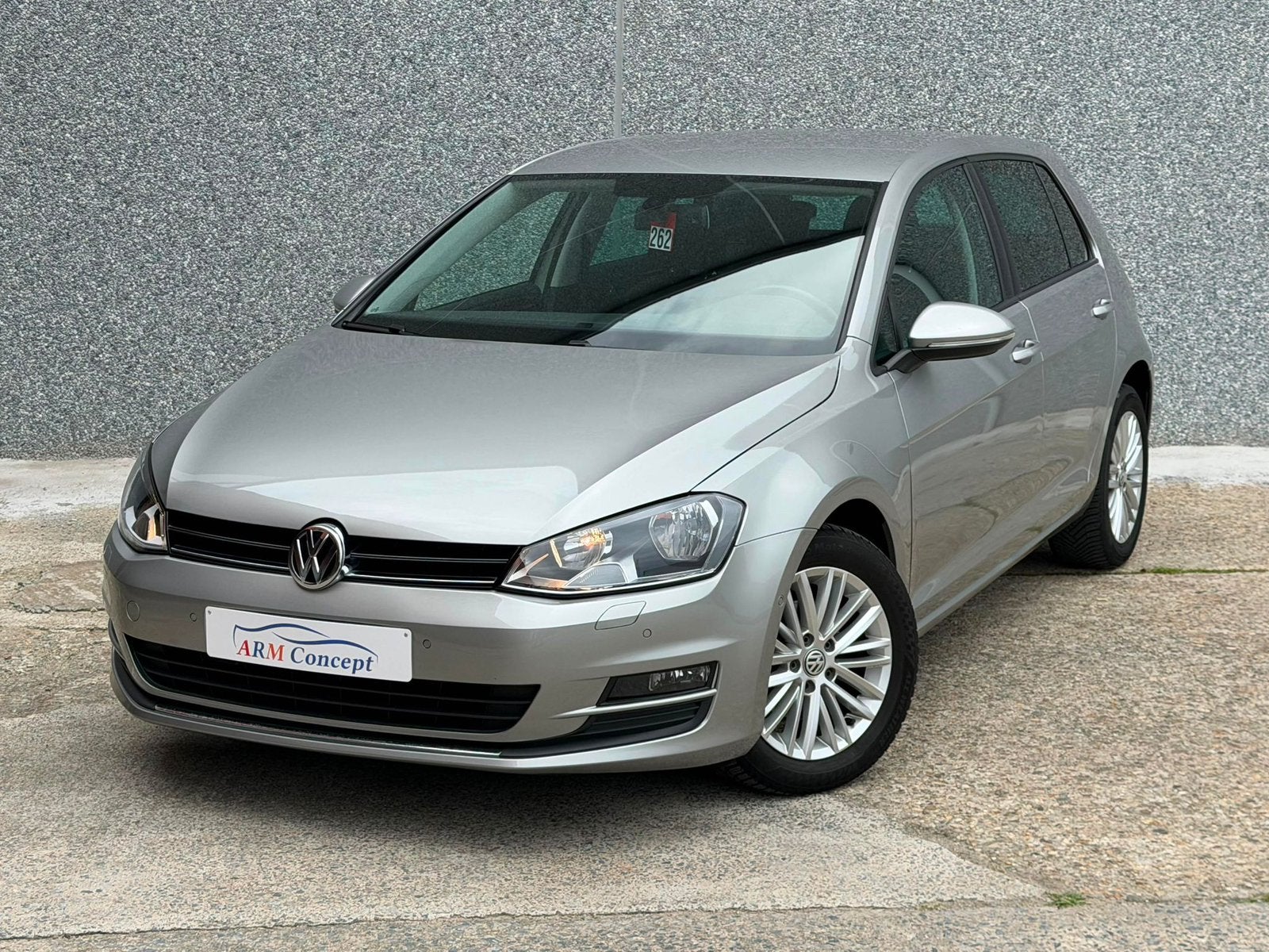 Volkswagen Golf 7 1.2 TSI essence CUP 2015 garantie 12 Mois, Bluetooth, Leder, Bedrijf, 5 deurs