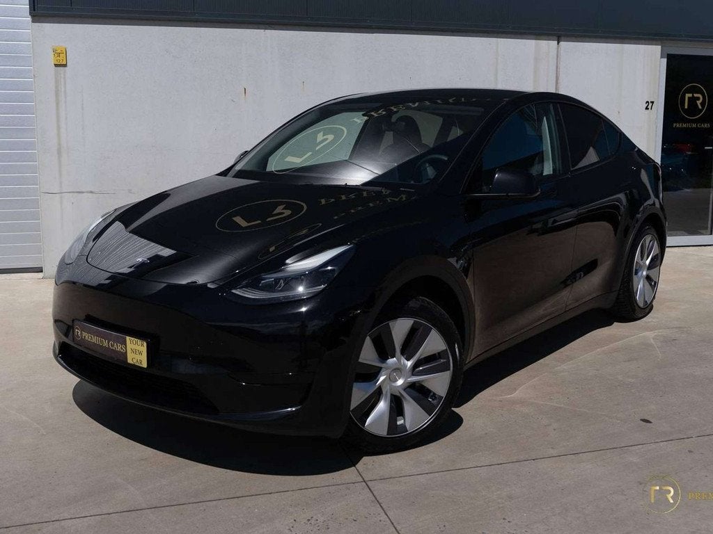 Tesla Model Y Standard Range l RWD l Pano l 95% SOH, Auto's, Automaat, 275 pk, Gebruikt, Zwart
