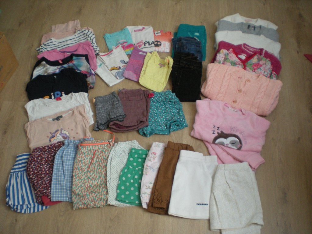 Gros lot de vêtements filles 5-7 ans, Enlèvement, Utilisé, Taille 110