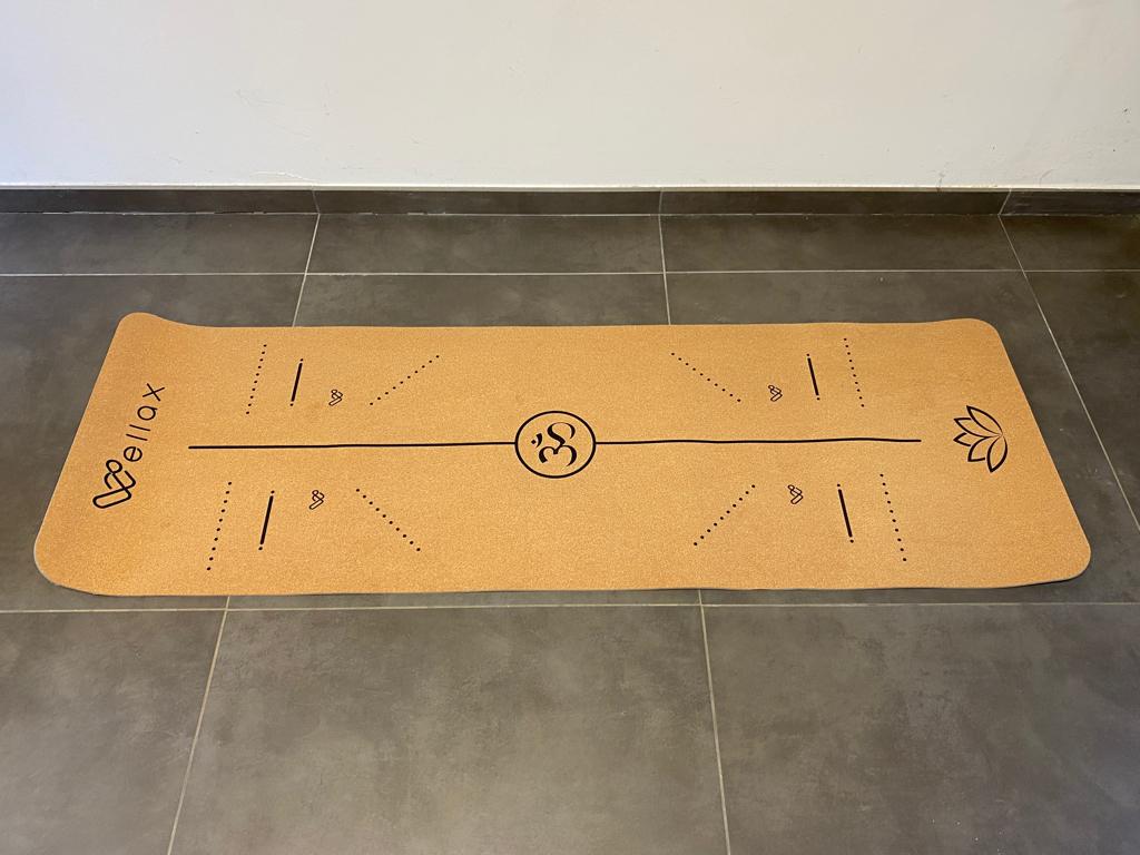 Tapis de yoga en liège Wellax, Sports & Fitness, Yoga & Pilates, Enlèvement, Comme neuf, Tapis de yoga