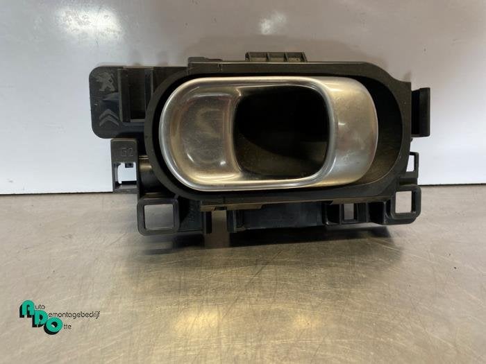 Portiergreep 4Deurs links-voor van een Citroen C4 Cactus (C4, Gebruikt, -, Ophalen of Verzenden, -