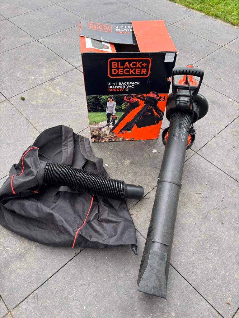 Black and decker 3000watt tuinruimer, Tuin en Terras, Bladblazers, Met opvangzak, Handgedragen, Ophalen of Verzenden, Zo goed als nieuw