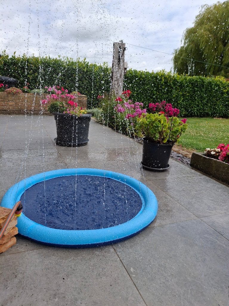 Tapis d'arrosage pour chien  Tom & Co, Animaux & Accessoires, Autres marques, Enlèvement ou Envoi, Comme neuf, Autres types