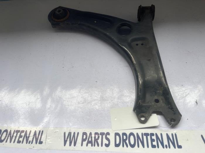 Bras de suspension avant droit d'un Volkswagen Caddy, Volkswagen, -, 3 mois de garantie, Utilisé