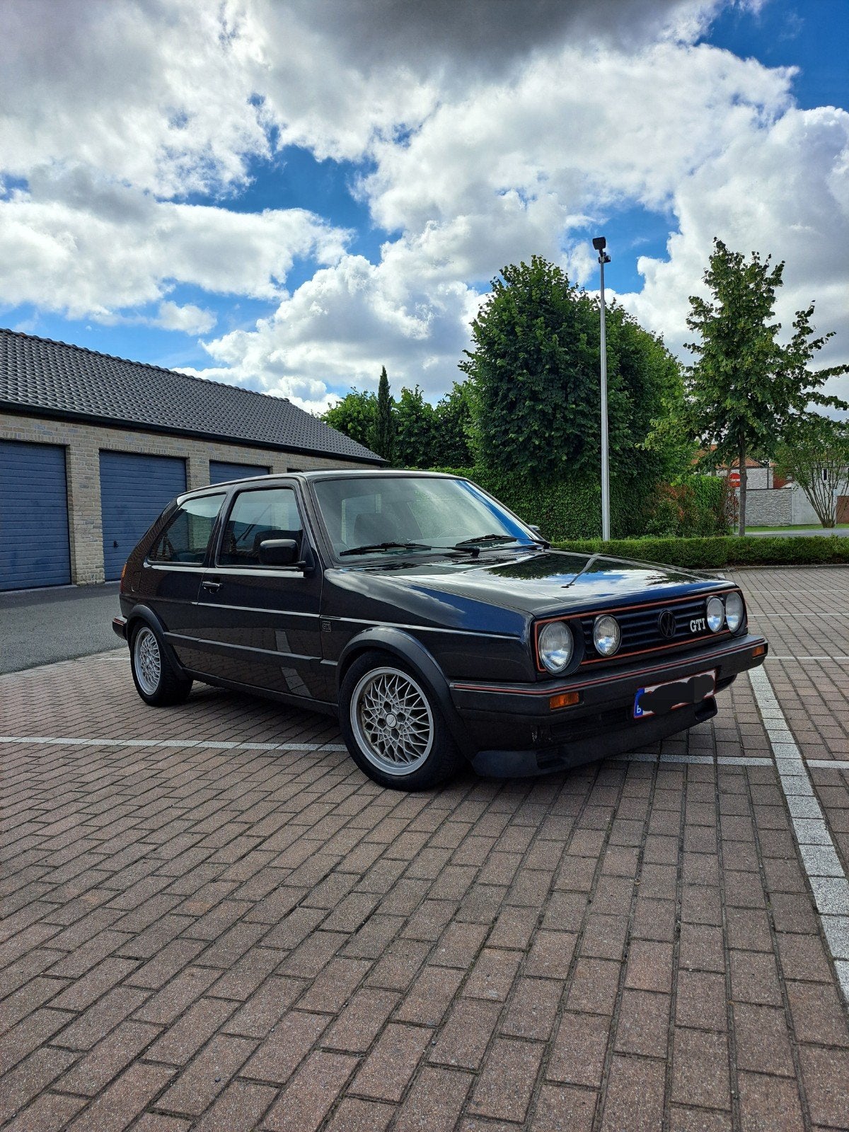 Golf gti 8v, Auto's, Volkswagen, Particulier, Golf, Benzine, 3 deurs, Handgeschakeld, Overige kleuren, Stof, Ophalen