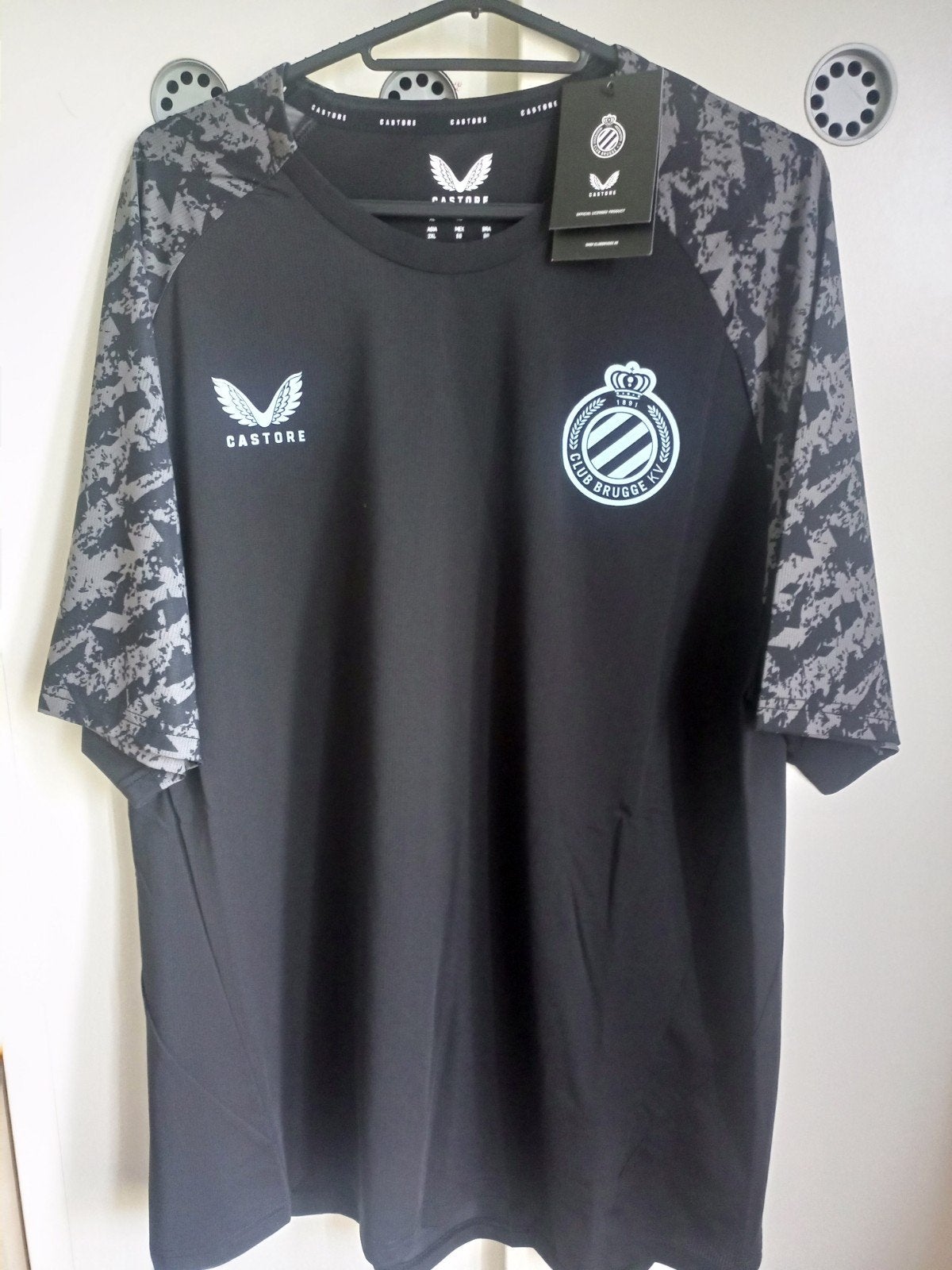 T-shirt Club Brugge KV Castore Taille XL Neuf avec étiquette, Taille XL, Enlèvement ou Envoi, Neuf, Maillot