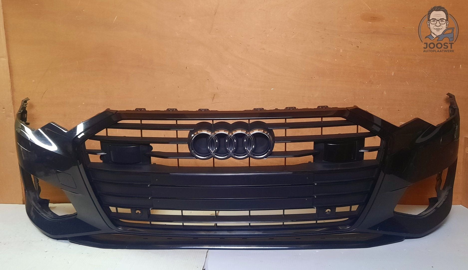 Voorbumper orgineel Audi A6 C8 KLS 4xPDC ->18 4K0807437A, -Audi AG, Origine de la pièce connue, -imprint@audi.de, Audi