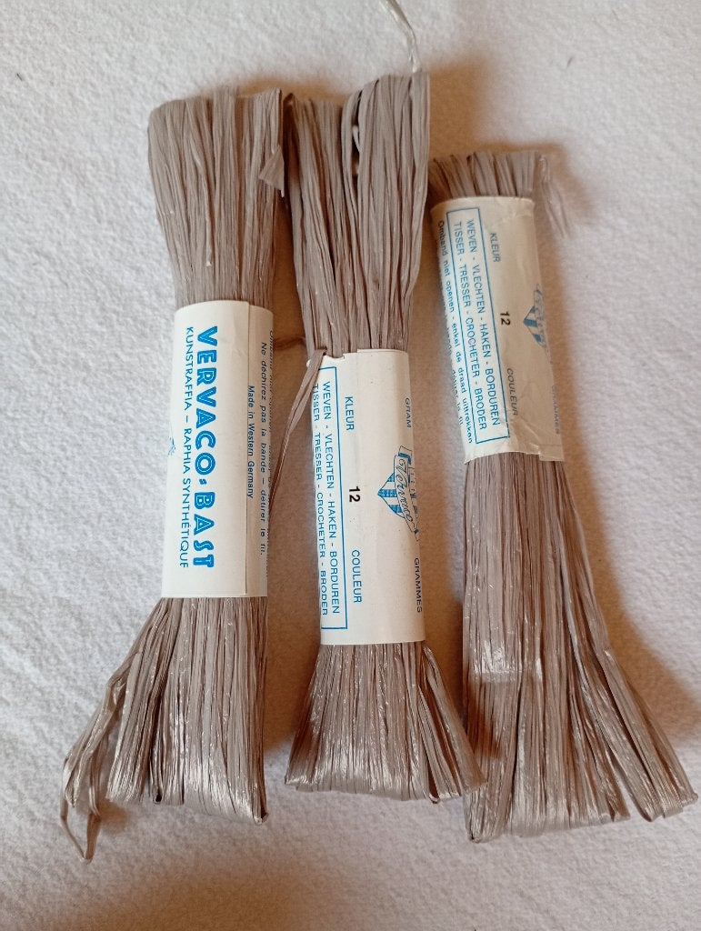 Vervaco bast raphia gris taupe 3x, Enlèvement ou Envoi, Neuf, Gris, Matériel de bricolage
