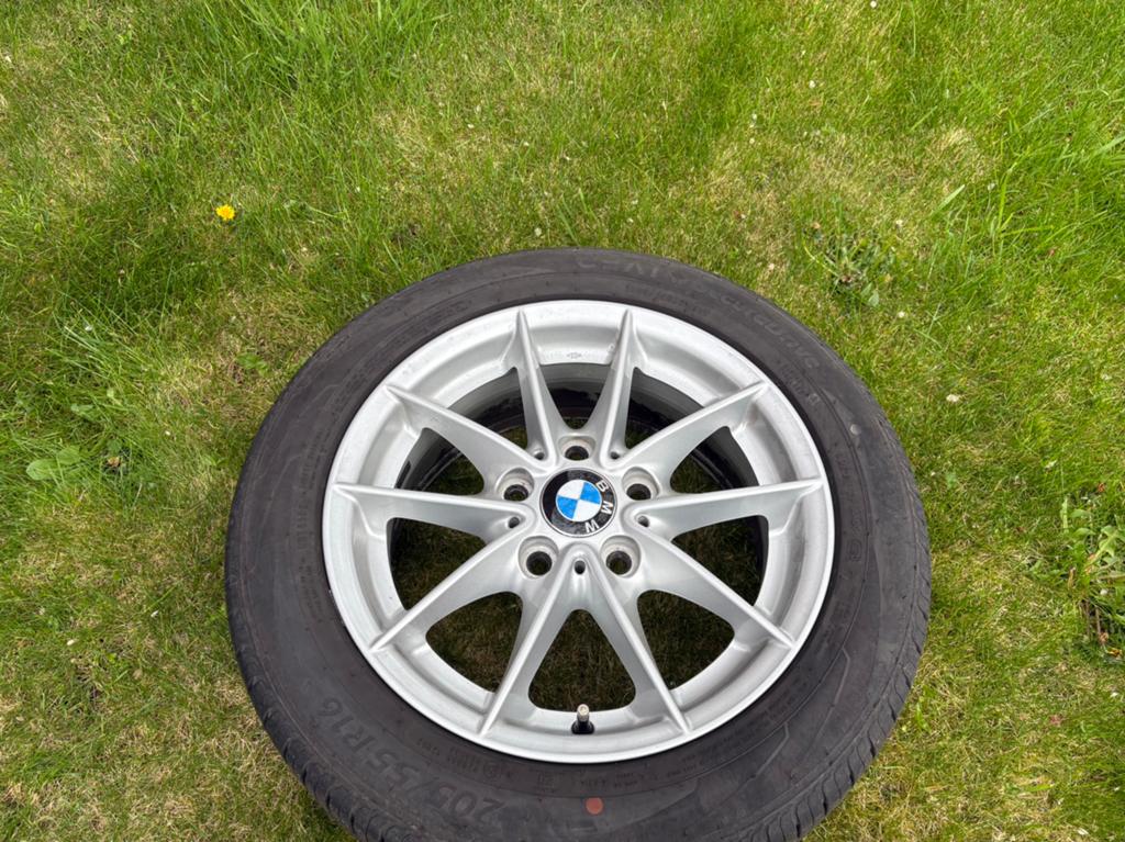 1set velgen bmw met banden, Auto-onderdelen, Ophalen, Gebruikt, 16 inch, Banden en Velgen