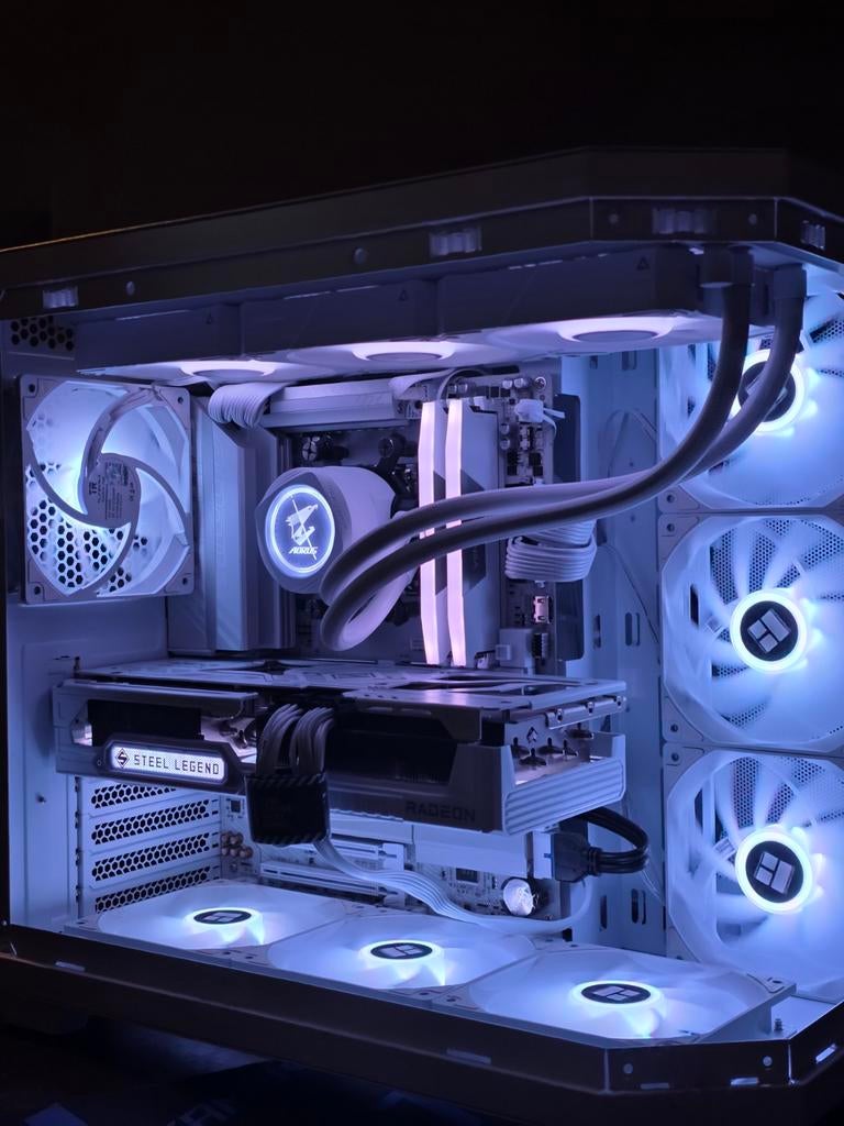 PC de jeu - 9800X3D + 9070XT blanc !, Informatique & Logiciels, Ordinateurs de bureau, Neuf, 4 Ghz ou plus, SSD, 32 GB, Avec carte vidéo