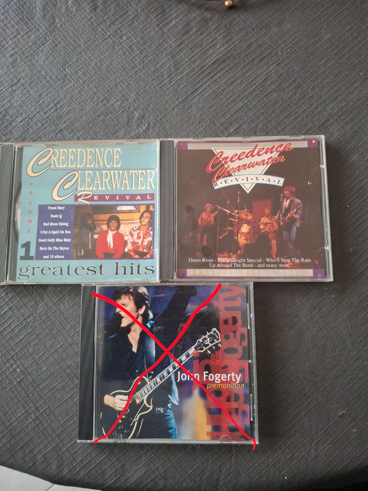 CD John Fogerty et Creedence Clearwater Revival, Enlèvement ou Envoi