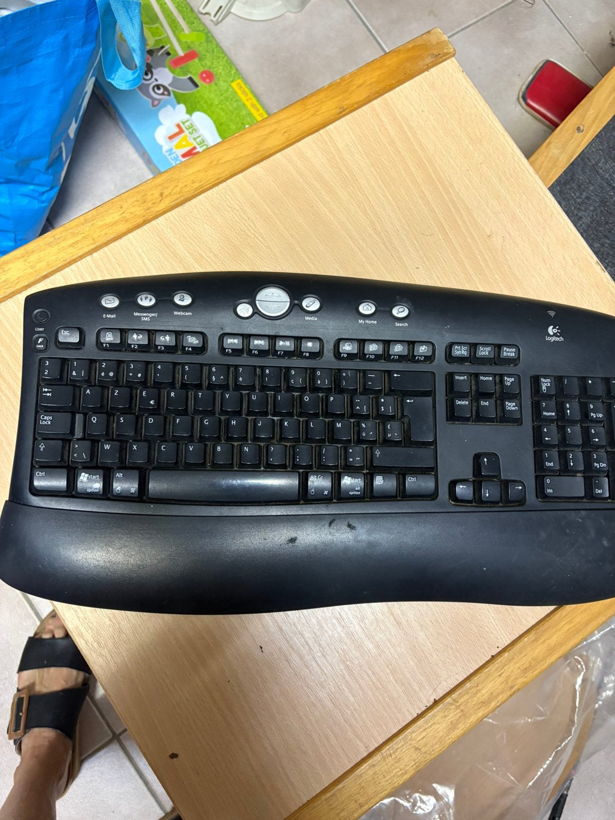 Mooi toetsenbord, Computers en Software, Toetsenborden, Ophalen, Zo goed als nieuw
