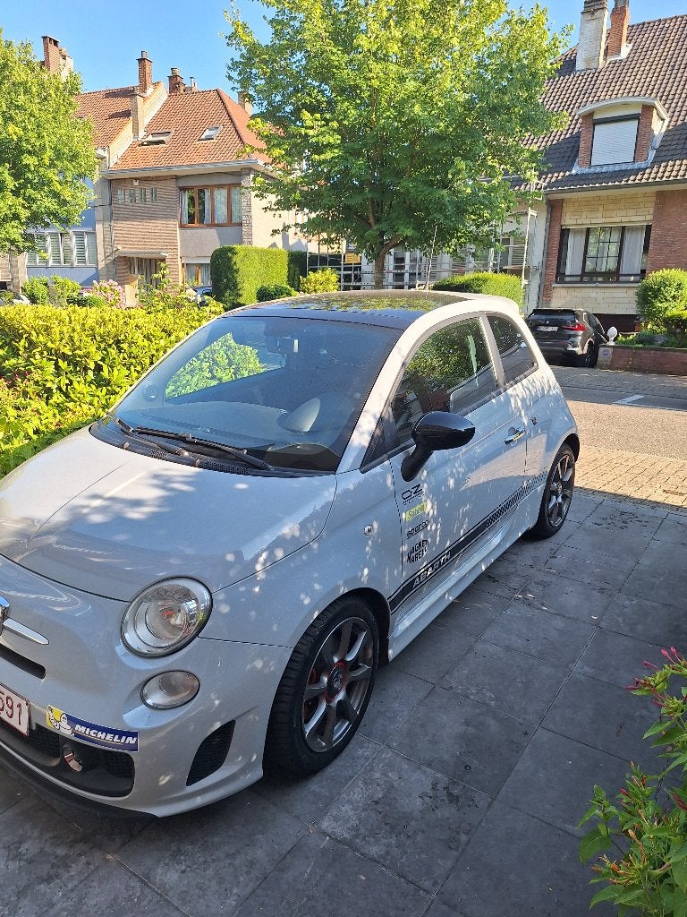 Abarth 500 très bel état, Auto's, Abarth, Voorwielaandrijving, 4 zetels, Zwart, 4 cilinders