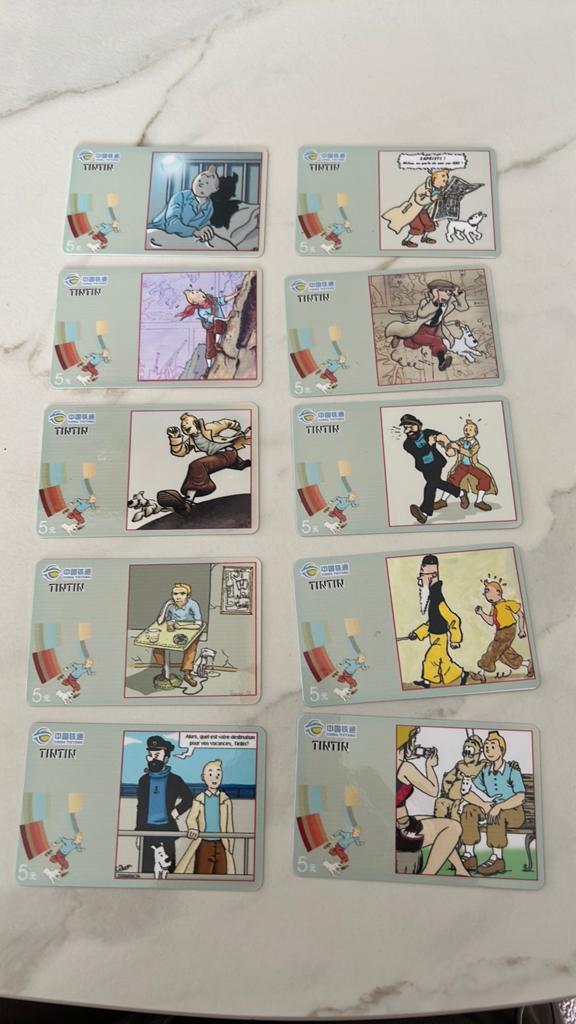 Hergé Tintin 10 télécartes chinoises tietong 2011, Collections, Enlèvement ou Envoi, Tintin, Comme neuf