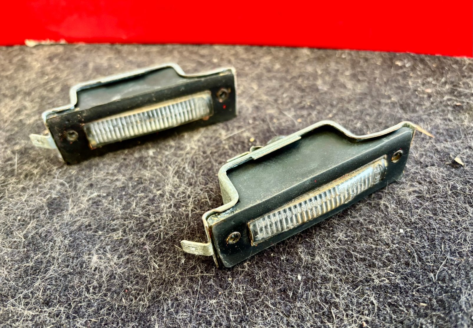Éclairage de plaque Porsche 924 / 944, Autos : Pièces & Accessoires, Enlèvement ou Envoi, Porsche