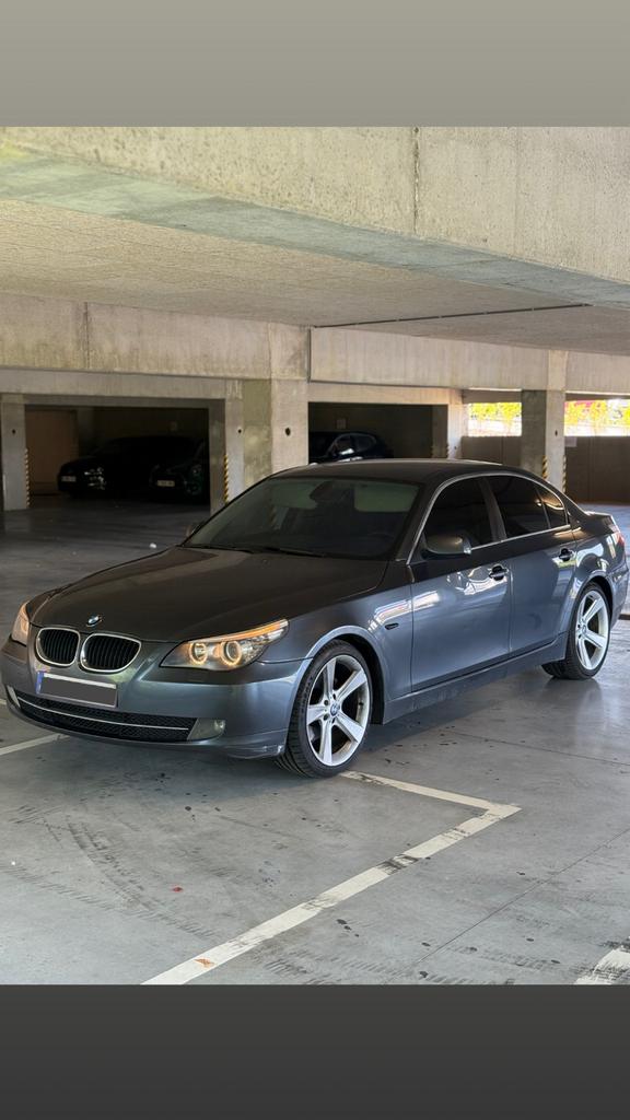BMW E60 SERIE 5, Auto's, Automaat, Achterwielaandrijving, Zwart, Leder