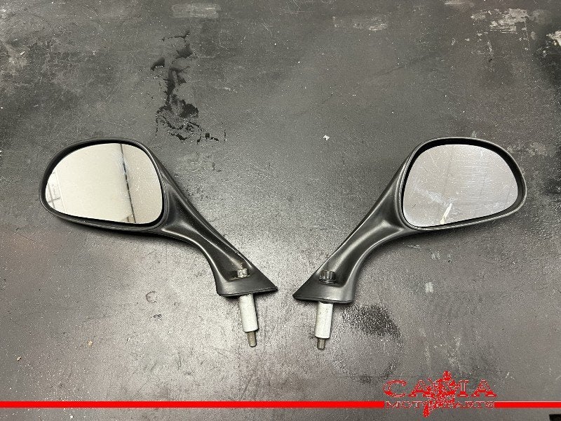 SPIEGEL LINKS + RECHTS Piaggio Skipper 125 (01-1970/-), Motoren, Dhr. S. di Majo, Gebruikt, Info@cama-motorparts.nl, P.J. Troelstraweg 8 8
3144 CX  MAASSLUIS, NL
