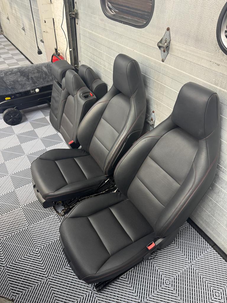 Mercedes Sportstoelen A45 leder, Auto-onderdelen, Ophalen, Mercedes-Benz