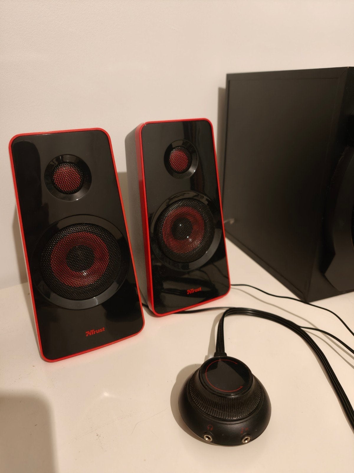 2.1 Trust speakerset, Computers en Software, Pc speakers, Ophalen