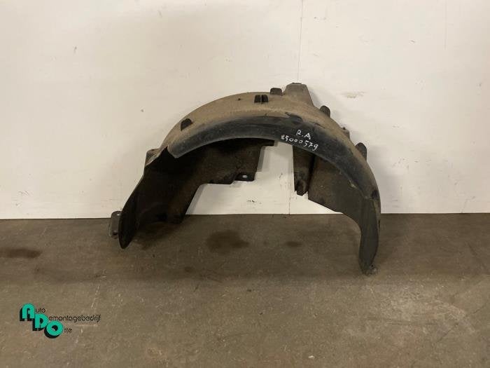 Passage de roue d'un Peugeot 208 (208 12-), -, 3 mois de garantie, Utilisé, -